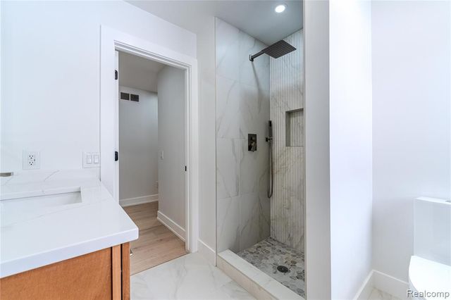 22959 Bristol Court, Bingham Farms, MI 48025