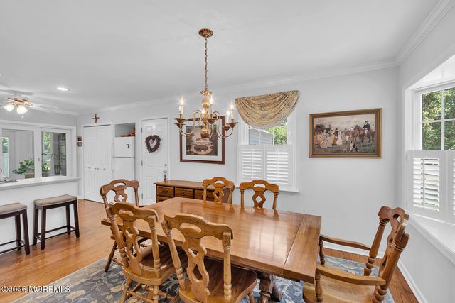 35 Hendrickson Place, Fair Haven, NJ 07704