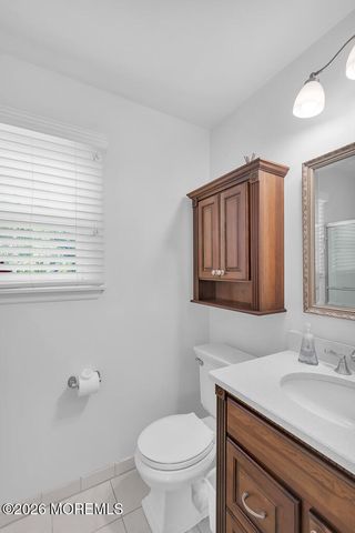35 Hendrickson Place, Fair Haven, NJ 07704