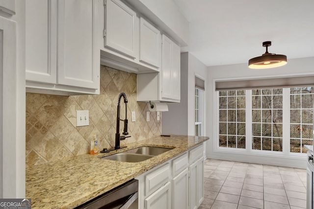 711 Glenleaf Drive, Peachtree Corners, GA 30092