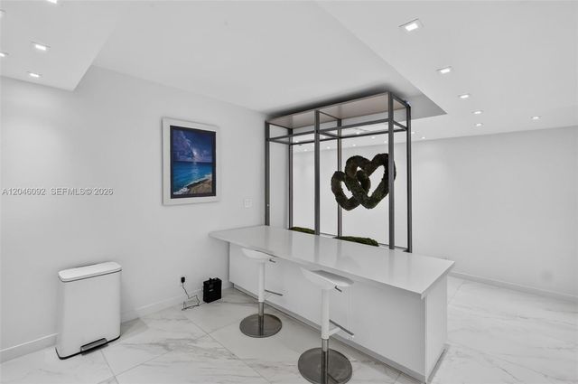 2301 Collins Ave 440-443, Miami Beach, FL 33139