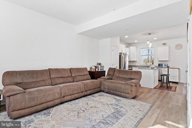 31 PARKVIEW DRIVE, Carlisle, PA 17013