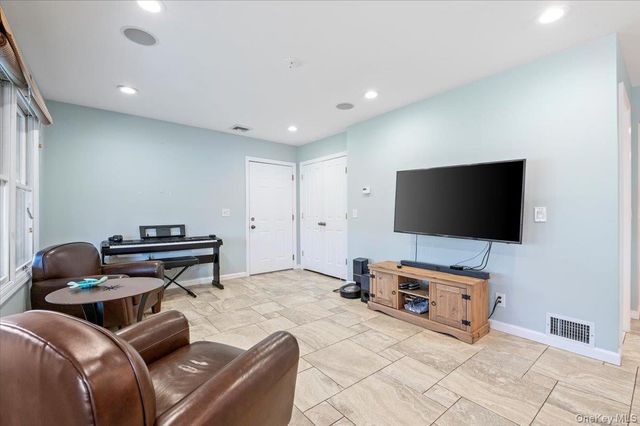 3476 Colony Drive, Baldwin Harbor, NY 11510