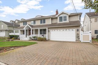 3476 Colony Drive, Baldwin Harbor, NY 11510