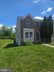 816 MARQUETTE DR, Martinsburg, WV 25401