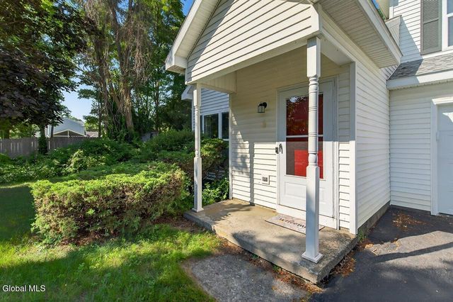 238 Meadowlark Drive, Ballston Spa, NY 12020