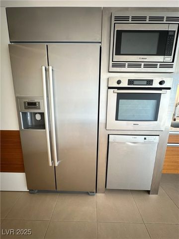 3726 Las Vegas Boulevard 2404, Las Vegas, NV 89158