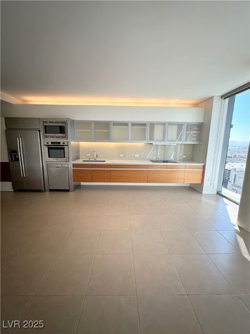 3726 Las Vegas Boulevard 2404, Las Vegas, NV 89158