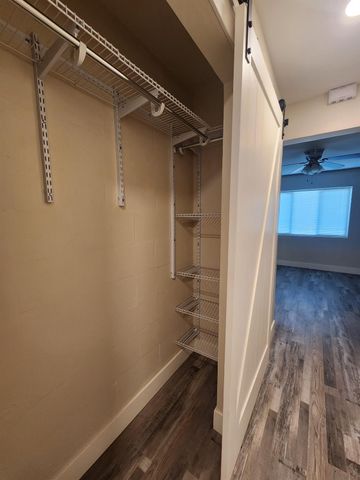 20383 Sutliff Rd, Escalon, CA 95320