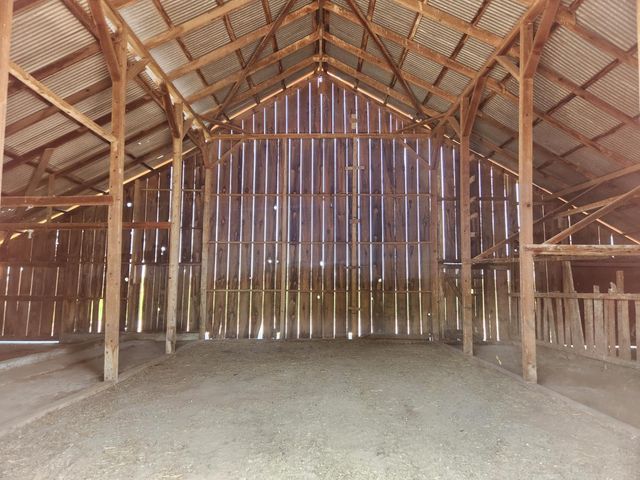 20383 Sutliff Rd, Escalon, CA 95320