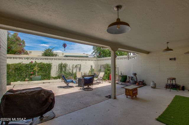 6100 N Oracle Rd Apt 19, Tucson, AZ 85704