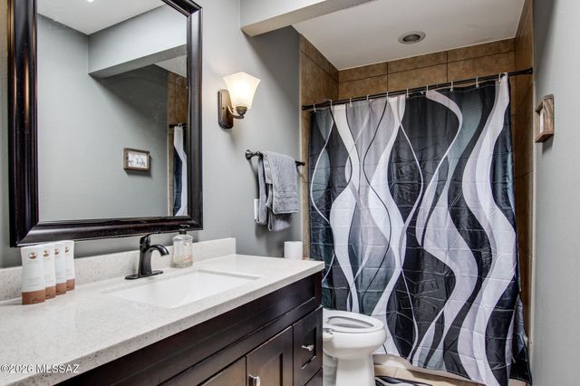 6100 N Oracle Rd Apt 19, Tucson, AZ 85704
