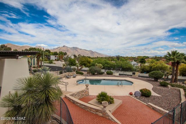 6100 N Oracle Rd Apt 19, Tucson, AZ 85704