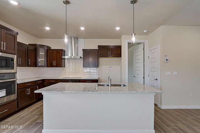 5744 Adamsville Avenue, El Paso, TX 79934