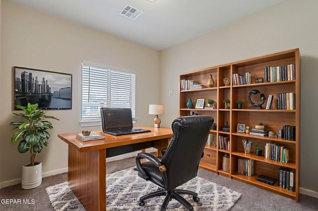 5744 Adamsville Avenue, El Paso, TX 79934