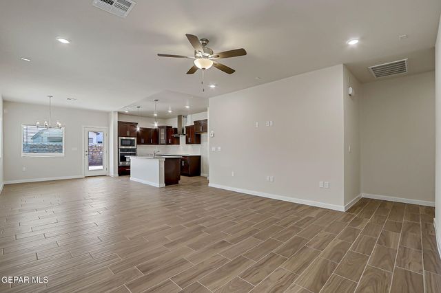 5744 Adamsville Avenue, El Paso, TX 79934