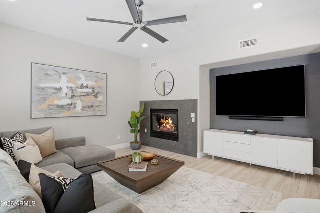 9421 E TRAILSIDE View, Scottsdale, AZ 85255