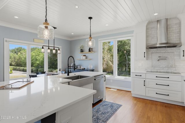 907 Radnor Road, Wilmington, NC 28409