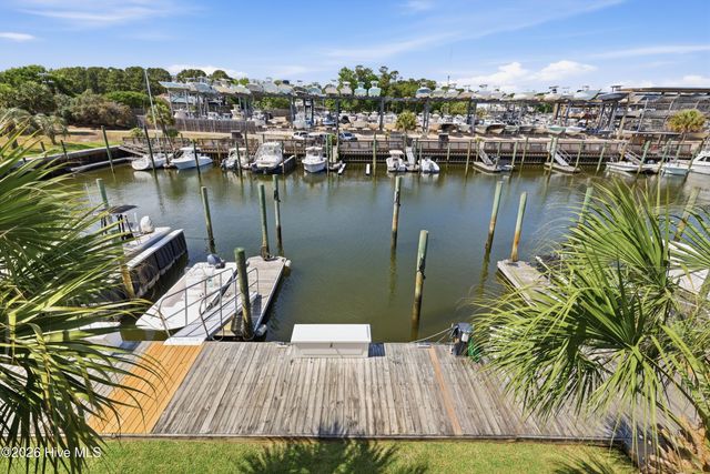 907 Radnor Road, Wilmington, NC 28409