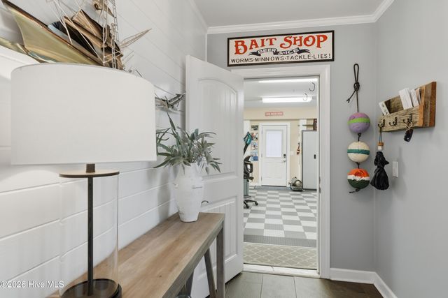 907 Radnor Road, Wilmington, NC 28409