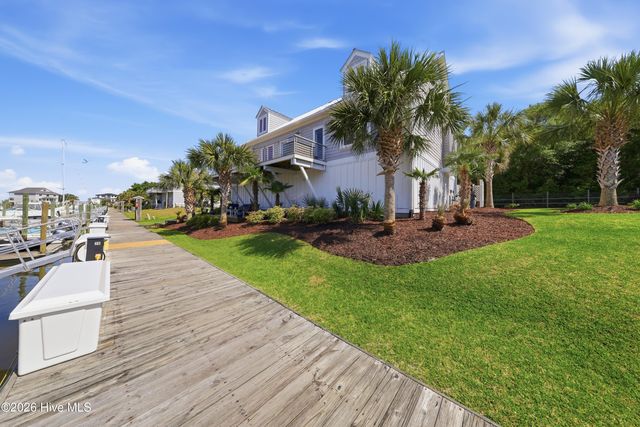 907 Radnor Road, Wilmington, NC 28409