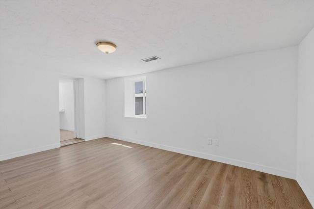 1104 E River Road, Belen, NM 87002