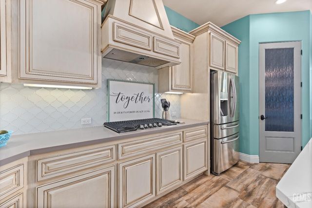 15521 Georges letour Avenue, Bakersfield, CA 93314