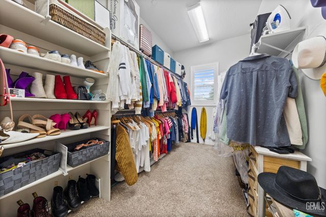 15521 Georges letour Avenue, Bakersfield, CA 93314