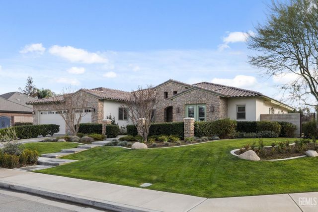 15521 Georges letour Avenue, Bakersfield, CA 93314
