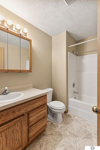 1945 W Q Street, Lincoln, NE 68528