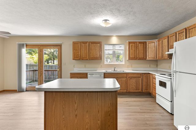 1945 W Q Street, Lincoln, NE 68528