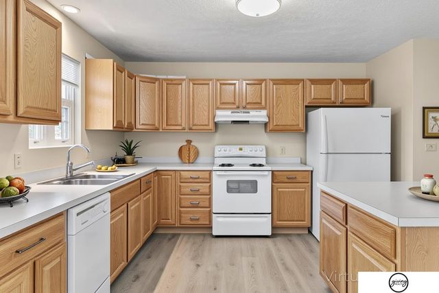 1945 W Q Street, Lincoln, NE 68528