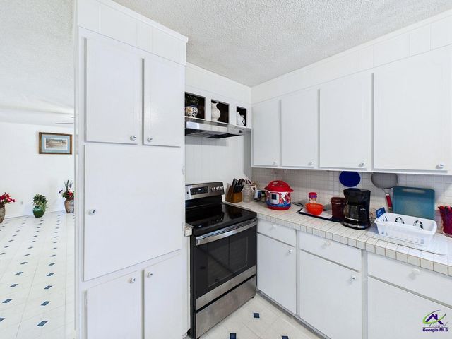 118 Avalon Drive, Warner Robins, GA 31093
