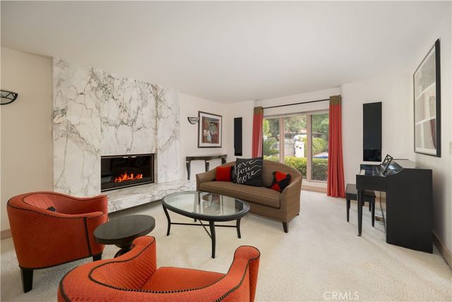 12023 Laurel Lane, Studio City, CA 91604