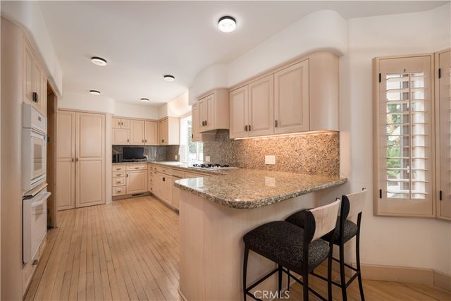 12023 Laurel Lane, Studio City, CA 91604