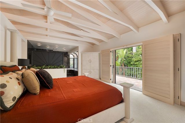 12023 Laurel Lane, Studio City, CA 91604
