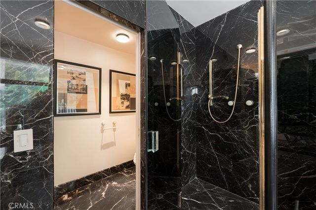 12023 Laurel Lane, Studio City, CA 91604