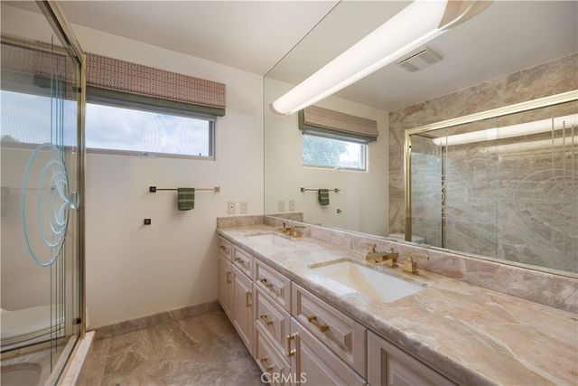 12023 Laurel Lane, Studio City, CA 91604