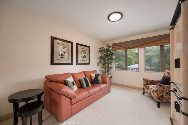 12023 Laurel Lane, Studio City, CA 91604