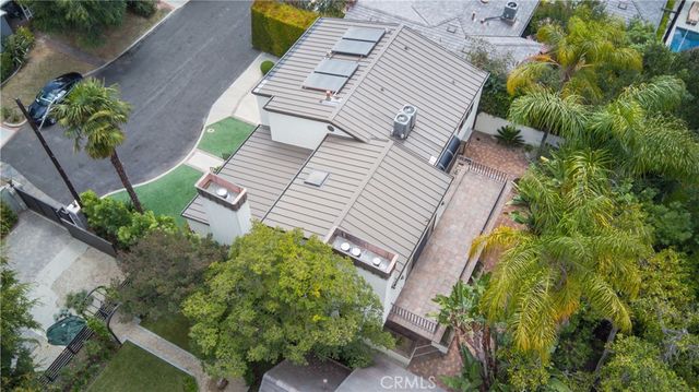 12023 Laurel Lane, Studio City, CA 91604