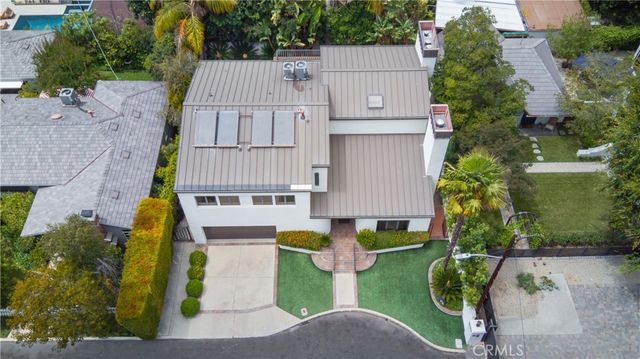 12023 Laurel Lane, Studio City, CA 91604