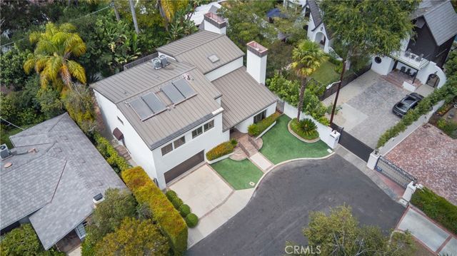 12023 Laurel Lane, Studio City, CA 91604