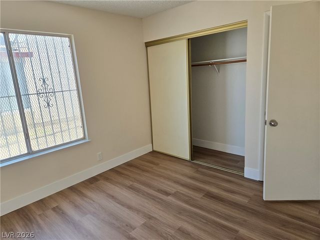2300 Bristol View Court, Las Vegas, NV 89108