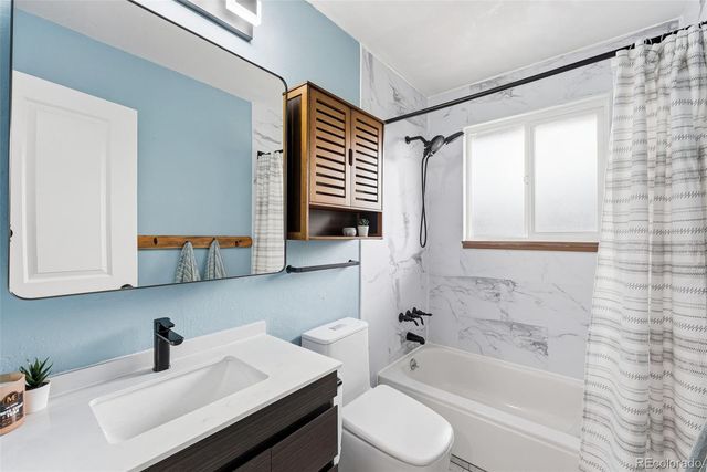 971 S Yarrow Street, Denver, CO 80226