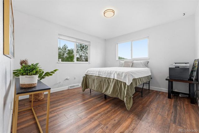 971 S Yarrow Street, Denver, CO 80226