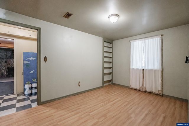 6025 SE 124th Av, Portland, OR 97236