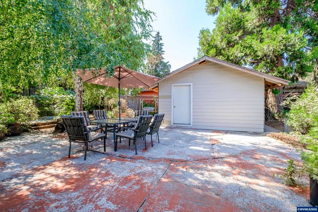 6025 SE 124th Av, Portland, OR 97236