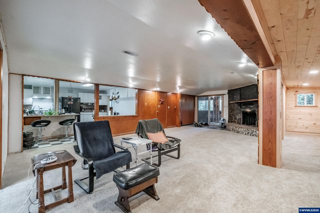 6025 SE 124th Av, Portland, OR 97236