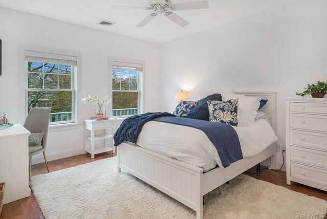 28 Andrew Court, Southampton, NY 11968