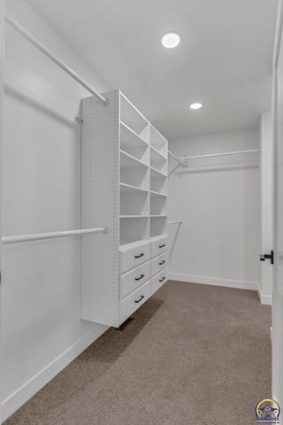 3339 NW Dawdy CT, Topeka, KS 66618